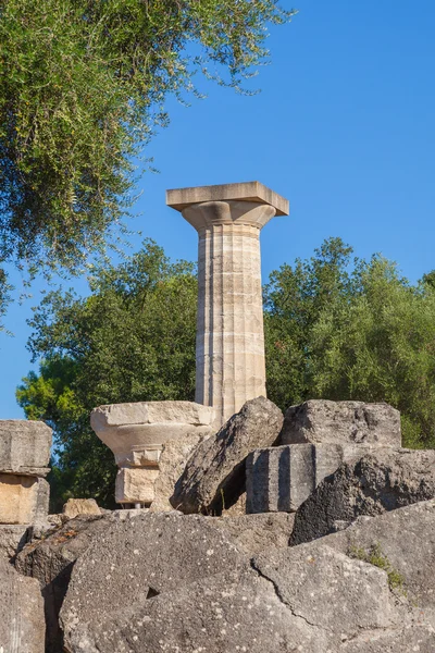 Olympia Greece ruins of Temple of Zeus — Stock Photo, Image
