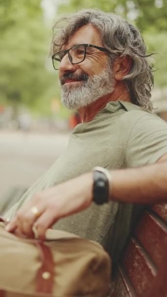 Vertical Video Positive Middle Aged Man Gray Hair Beard Wearing — Vídeo de stock