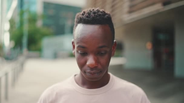 Clouse Young African Student Stands University Raises His Head Looks — Vídeos de Stock