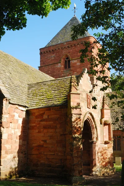 Whitekirk kyrkan och tornet — Stockfoto