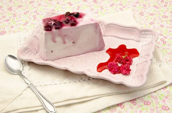 Milk cake — Stock Photo, Image