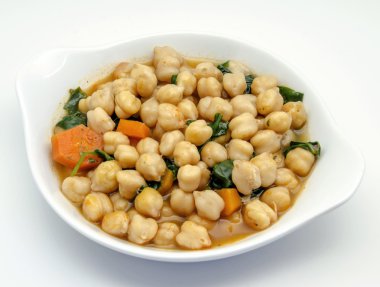 Ispanaklı nohut yahnisi