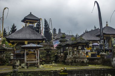 Bali tapınakları pura besakih