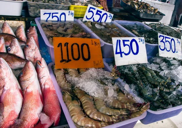 Vismarkt — Stockfoto