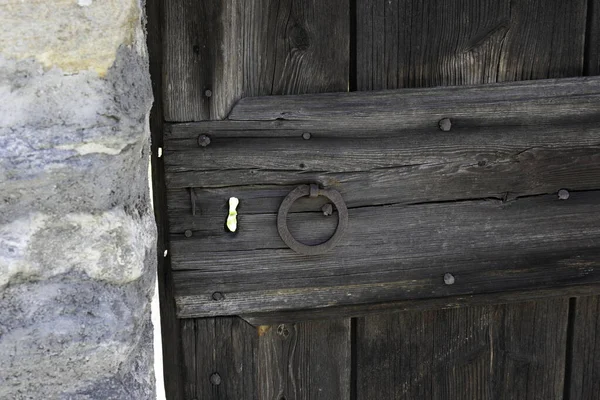 Old Wooden Doors Lock — Stock Photo, Image