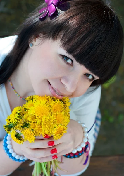 Young girl — Stock Photo, Image