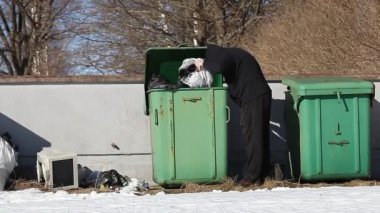Evsiz Gıda Atık kapları arıyorsunuz