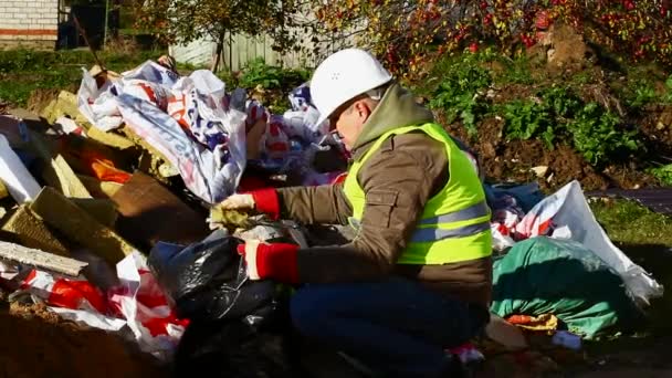 Будівельник на новому будівельному епізоді 1 — стокове відео