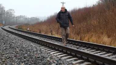 adam tren Bölüm 1