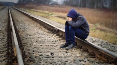 Depresyonda çocuk demiryolu Bölüm 3
