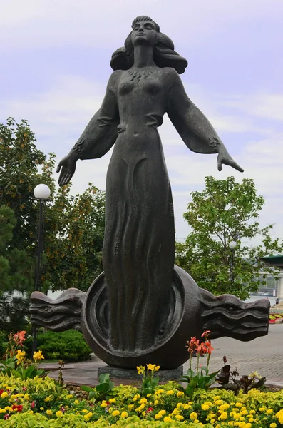 Monument voor de meisjes van rostov. Rostov aan de Don. Rusland. Stockfoto