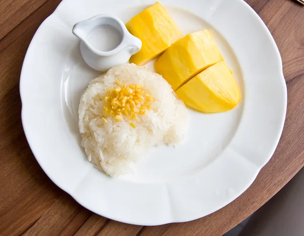 Stricky rice with mango — Stock Photo, Image