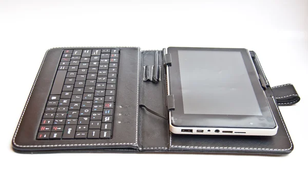 Tablet pc ve deri cüzdan — Stok fotoğraf