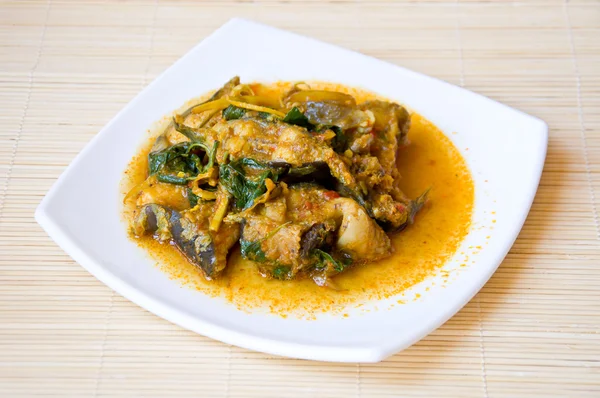 Curry de poisson de style thaïlandais — Photo