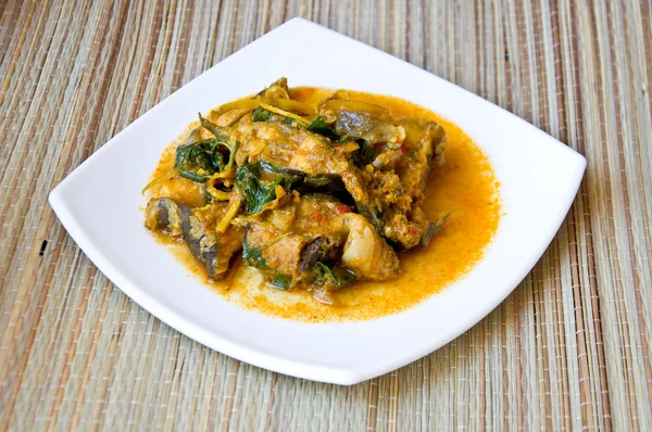 Curry de poisson de style thaïlandais — Photo