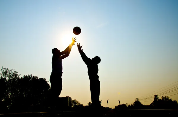 Spela basket — Stockfoto