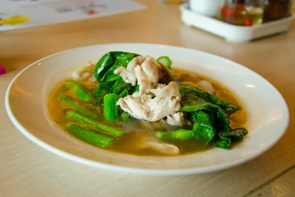 Delicious Thai food RADNA MOO — Stock Photo, Image