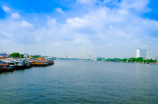 City and blue sky — Stock Photo, Image