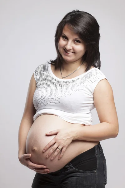 Beautiful pregnant woman — Stock Photo, Image