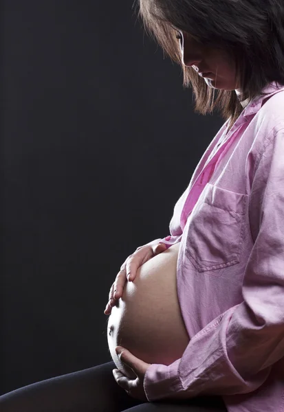 Mulher grávida bonita — Fotografia de Stock