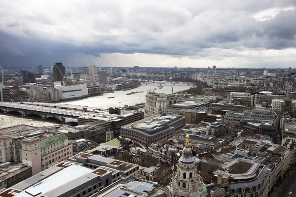 London panorama from St. Paul cathedral — Stock Photo, Image