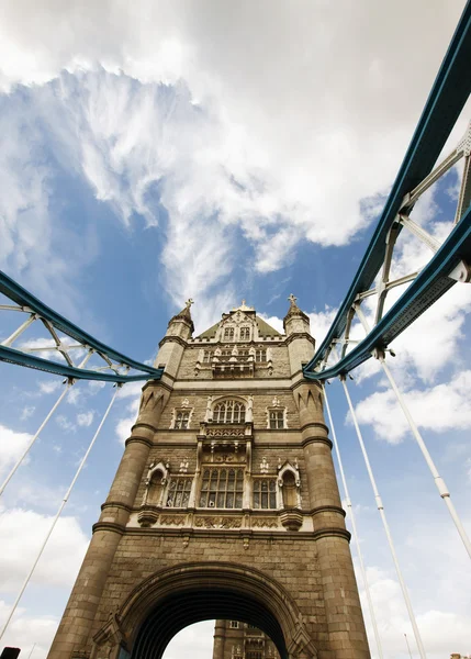 Tower Bridge in Londen, Verenigd Koninkrijk — Stockfoto