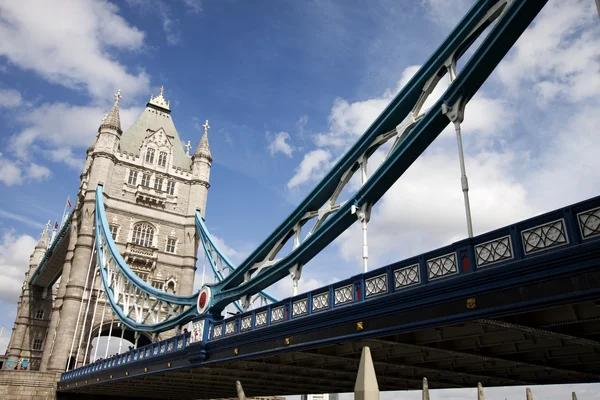 Tower Bridge Londonban, Egyesült Királyság — Stock Fotó