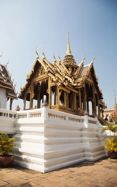 Gran palacio real en Bangkok —  Fotos de Stock