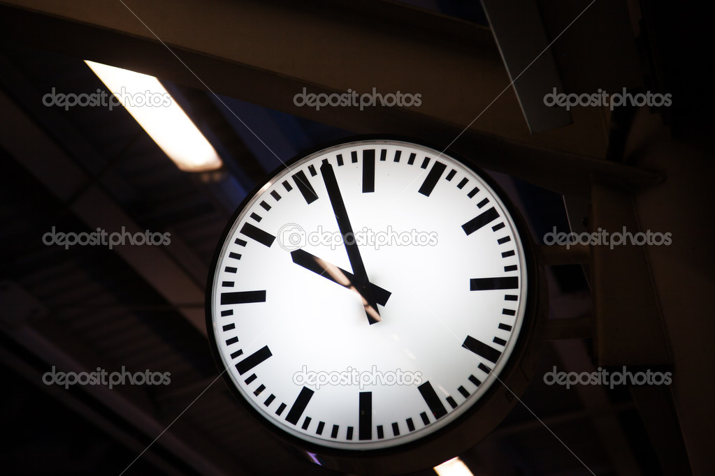 Clock in subway station