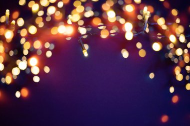 Renkli noel ışıkları tatil arkaplanı