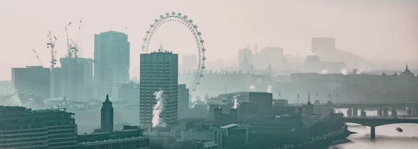 Vista Azotea Londres Día Niebla Desde Catedral Paul Reino Unido —  Fotos de Stock