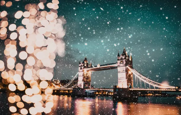 Christmas Lights Snow London Tower Bridge Night — Stock Photo, Image