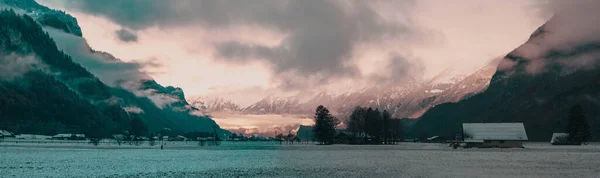 Sonnenuntergang Über Den Bergen Winter — Stockfoto