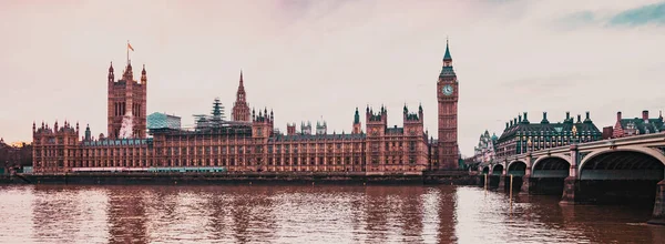 Big Ben Und Parlamentsgebäude Bei Sonnenuntergang London Großbritannien — Stockfoto