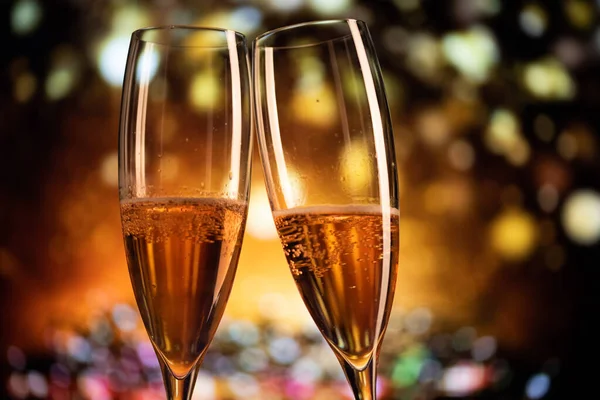 Due Bicchieri Champagne Luce Festiva Felice Anno Nuovo — Foto Stock