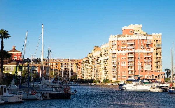 Valencia España Diciembre 2021 Edificios Tradicionales Port Saplaya Pequeña Venecia —  Fotos de Stock