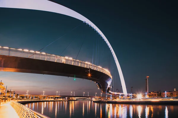 Dubaj Zea Luty 2018 Kanał Wodny Dubai Arch Bridge Lub — Zdjęcie stockowe