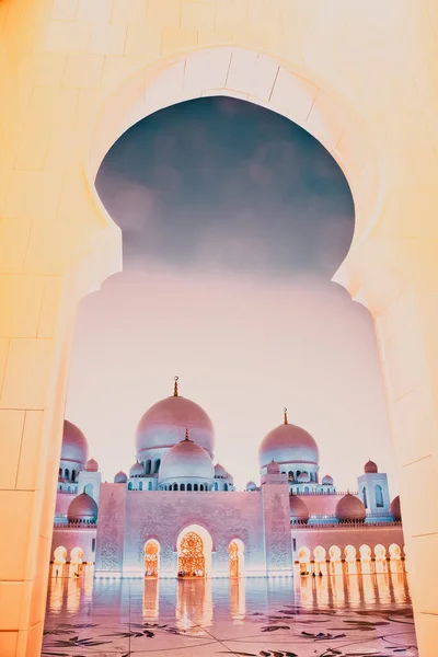 Scheich Zayed Moschee Der Abenddämmerung Abu Dhabi Uae — Stockfoto