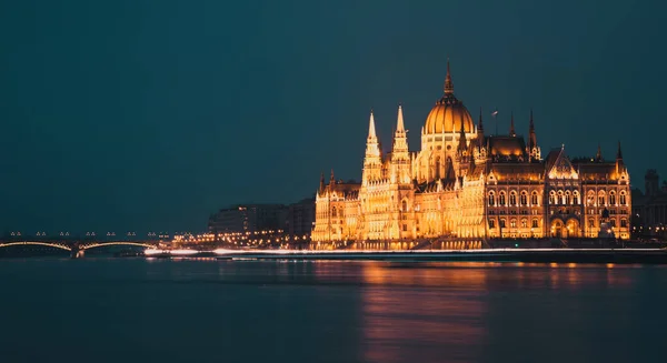 Night Shot Parliament Building Budapest Hungary — Stok fotoğraf