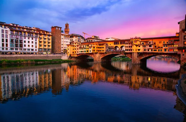 Geweldige Zonsondergang Boven Ponte Vecchio Florence Italië — Stockfoto