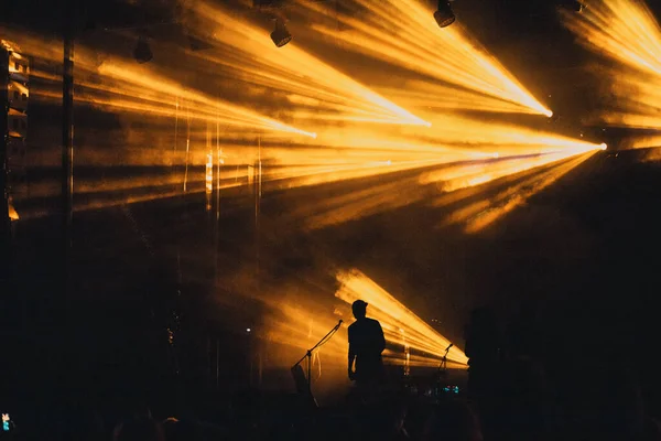 Crowd Concert Silhouettes Stage Lights — Stock Photo, Image