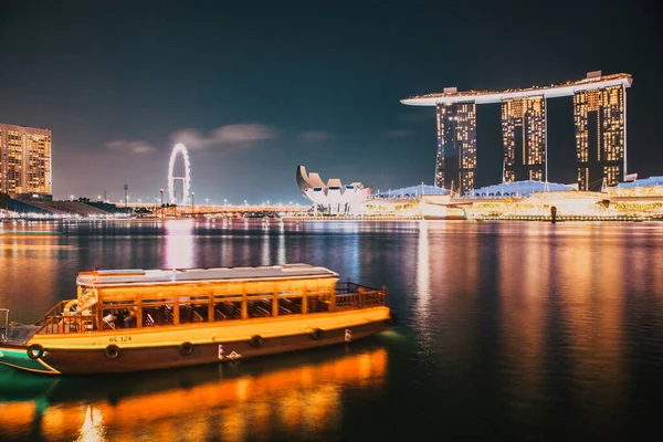 Singapur Singapur Marzo 2019 Skyline Singapore Marina Bay Por Noche —  Fotos de Stock