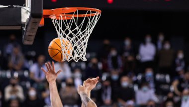 Basketbol topuna odaklan