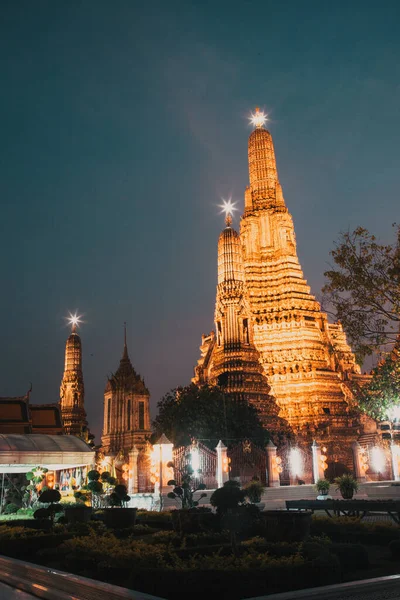Wat Arun Por Noche Bangkok Tailandia —  Fotos de Stock