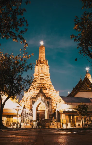 Wat Arun Por Noche Bangkok Tailandia —  Fotos de Stock