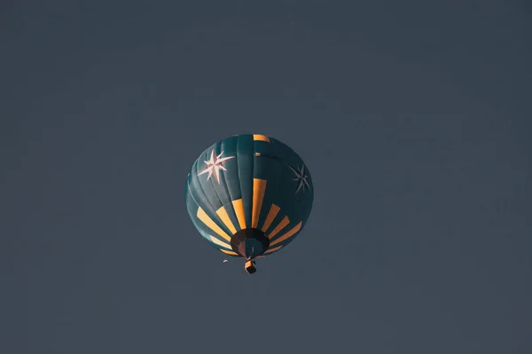 Heißluftballons Freiheit Und Abenteuer Konzept — Stockfoto