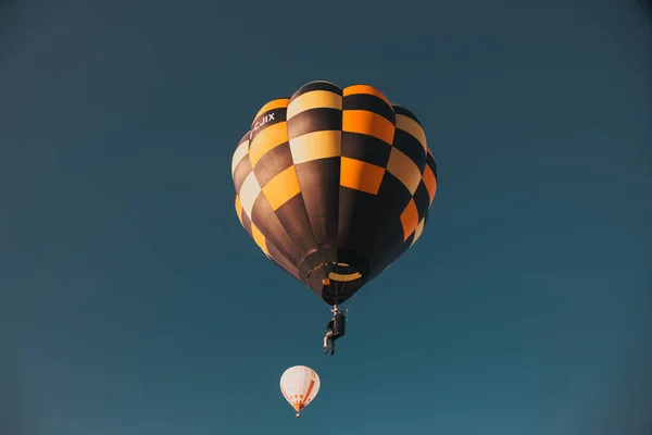 Balony Ogrzane Powietrze Koncepcja Wolności Przygody — Zdjęcie stockowe