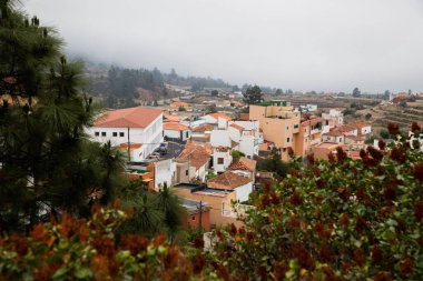 El Teide Ulusal Parkı 'ndaki küçük dağ köyü Vilaflor 
