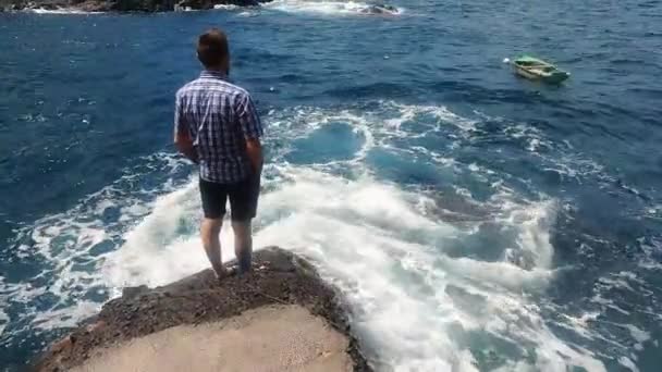 Man Watching Waves Sea Stockvideo