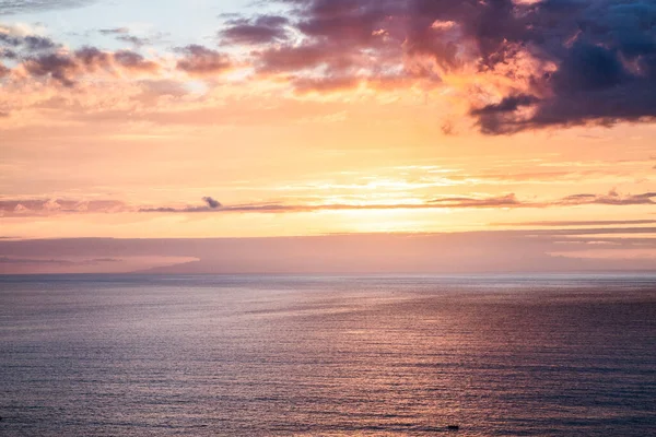 Increíble Puesta Sol Sobre Mar —  Fotos de Stock